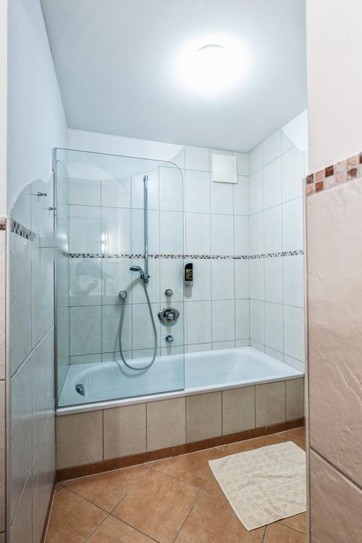 Apparthotel Alpenchalet Neukirchen am Großvenediger Dış mekan fotoğraf