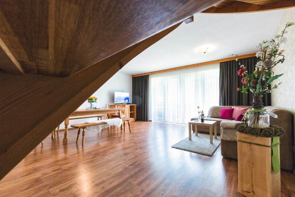 Apparthotel Alpenchalet Neukirchen am Großvenediger Dış mekan fotoğraf