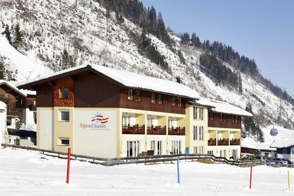 Apparthotel Alpenchalet Neukirchen am Großvenediger Dış mekan fotoğraf